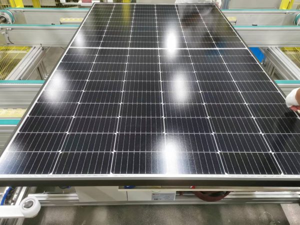 Factory Wholesale Price Black frame solar panel price 4500w 4600w 480w High Efficiency Solar Panels OEM orders